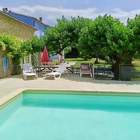 Villa Spacieuse A *